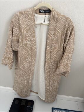 Zara Tan Embroidered Open-Front Coatigan